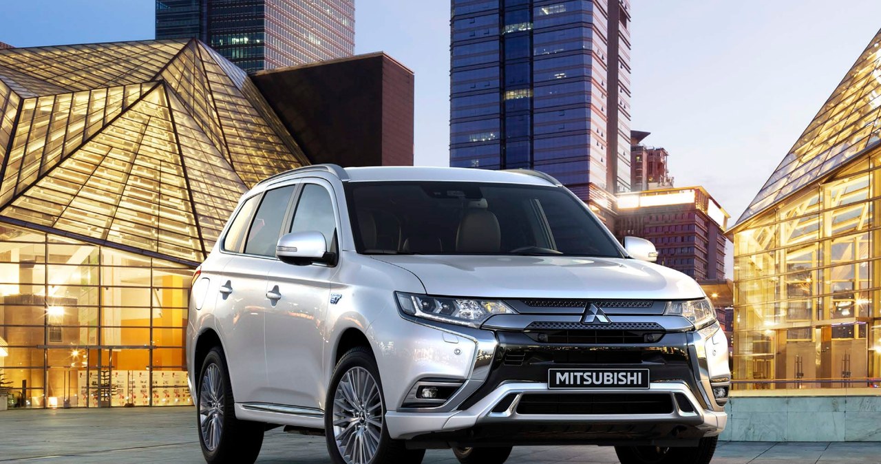 Mitsubishi Outlander PHEV /Informacja prasowa