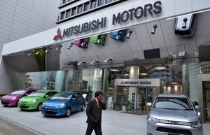 Mitsubishi pracuje nad bezprzewodowym ładowaniem baterii samochodów elektrycznych