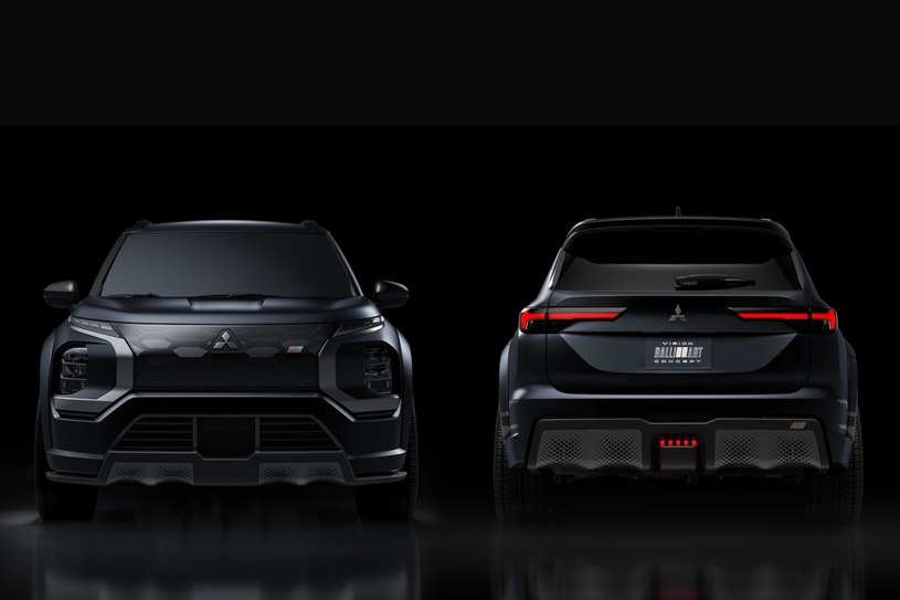 Mitsubishi Vision Ralliart Concept w czarnym matowym kolorze to jedno z premierowych aut  zaprezentowanych w Tokio /Informacja prasowa
