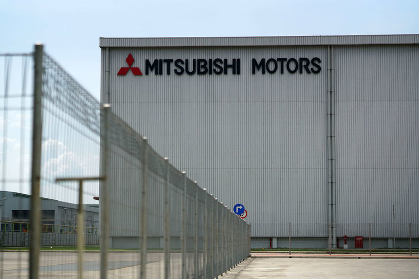 Mitsubishi wstrzymuje produkcję w Rosji /Getty Images