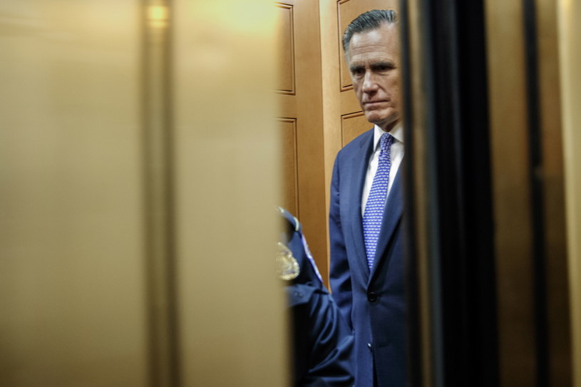 Mitt Romney /SHAWN THEW    /PAP/EPA