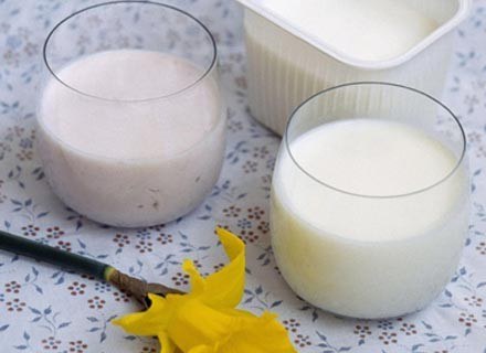 Mleko ma szczególne znaczenie w pielęgnacji urody /East News