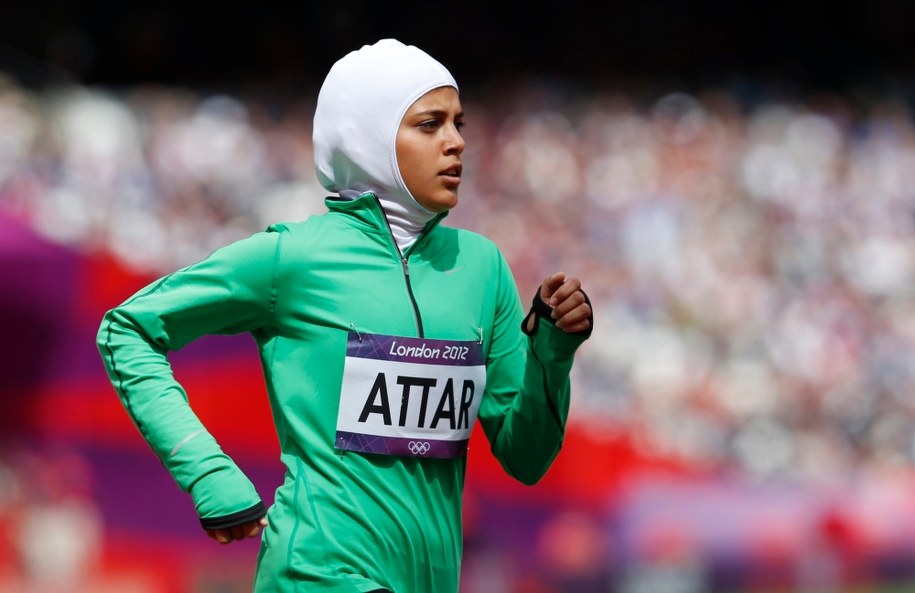 Młode kobiety będą mogły naśladować uczestniczkę IO w Londynię, Saraę Attar /DIEGO AZUBEL /PAP/EPA