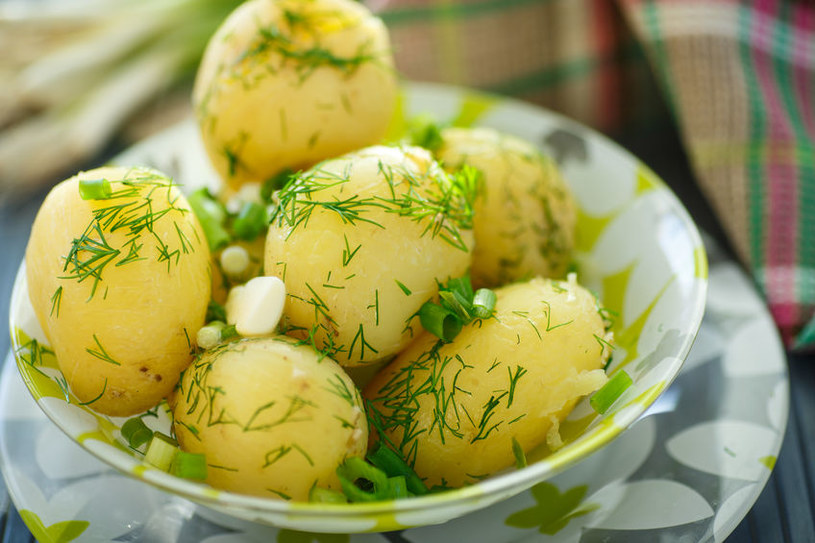 Młode ziemniaki /&copy;123RF/PICSEL