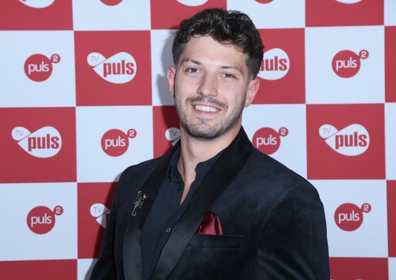 Młody talent polskiej telewizji! Kim jest serialowy przystojniak?