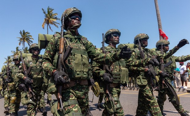 Młodzi Afrykanie w europejskich armiach? To może rozwiązać dwa problemy