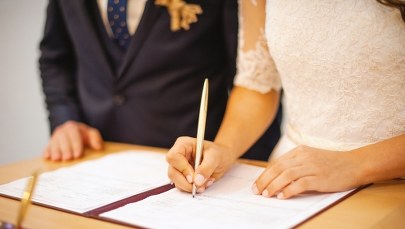 Młodzi małżonkowie decydują się na rozdzielność majątkową