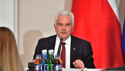 Młodzież coraz częściej sięga po napoje energetyzujące. "Mogą być bardzo szkodliwe"