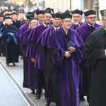 Młodzieżówka PiS: Jeśli wygra PO, studia będą płatne?