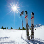 Mniej Polaków jedzie w tym roku na narty. Brakuje nie śniegu, a pieniędzy