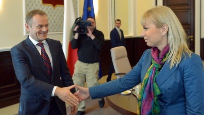 Mniej resortów, ale coraz więcej urzędników