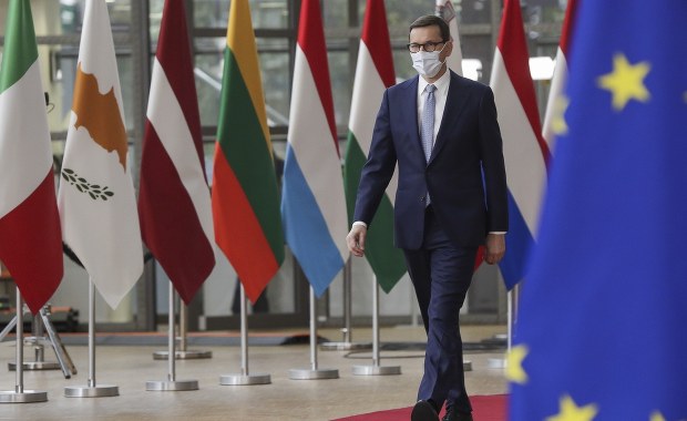 Mocna debata o praworządności w Polsce. Merkel przeciwko karaniu Warszawy 