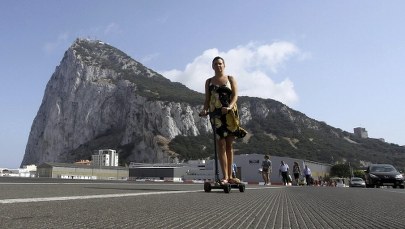 Mocne słowa ws. Gibraltaru. B. szef brytyjskich konserwatystów grozi wojną