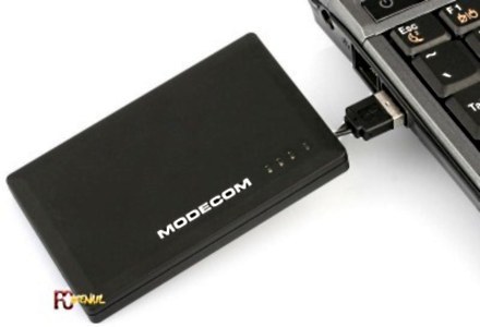 Modecom Portable Power - szkoda, że nie można ładować go w gniazdkach /materiały prasowe