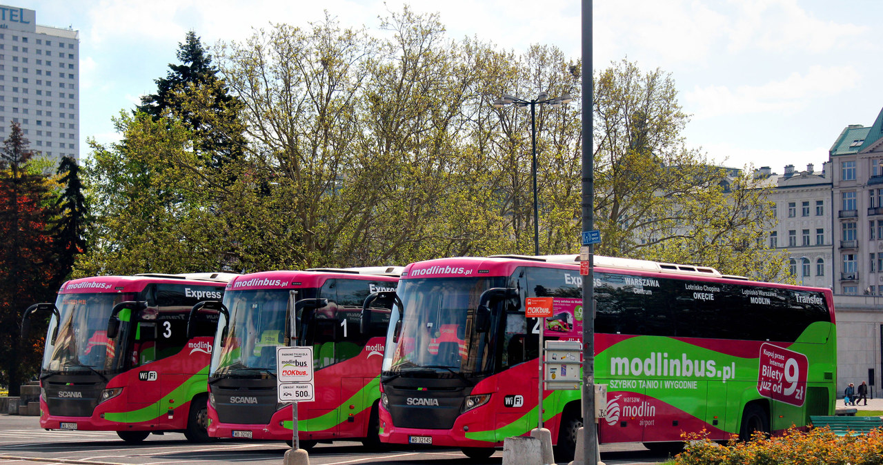 ModlinBus zdecydował sie na zwolnienie pracowników. /123RF/PICSEL