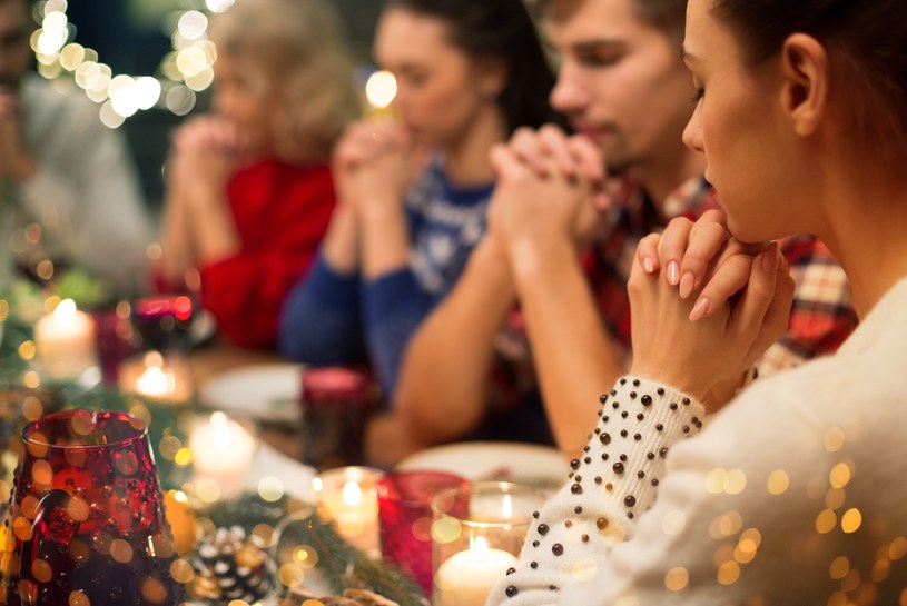 Modlitwy na Boże Narodzenie. Jak się modlić 25 i 26 grudnia? /123RF/PICSEL