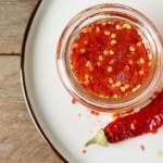 pieprz cayenne a zdrowie Modny trend czy zagrożenie dla zdrowia? Tak działa shot z pieprzu cayenne