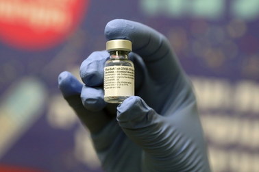 Mogą ruszyć szczepienia przeciw Covid-19. Komisja Europejska zatwierdziła szczepionkę Pfizera