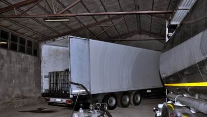 Mogli "wyprać" prawie 130 mln zł. Wpadka mafii paliwowej
