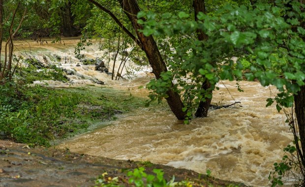 Mogli zostać odcięci od świata. Ewakuowano dzieci w Sudetach