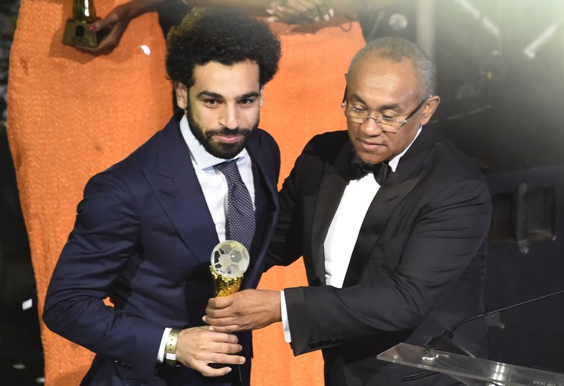 Mohamed Salah (z lewej) /AFP