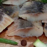 Mój dziadek zawsze moczył w tym śledzie przed wigilią. Do dziś pamiętam ich delikatny smak 