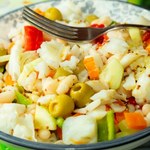 Moja ulubiona sałatka z rybą. Chętnie jem na lunch czy kolację