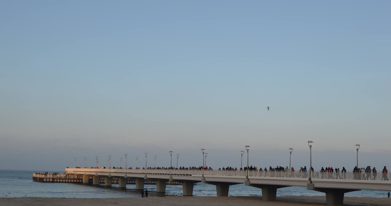 Molo w Kołobrzegu | Źródło: https://www.facebook.com/photo/?fbid=10152812596650399&set=a.470627210398 /materiał zewnętrzny