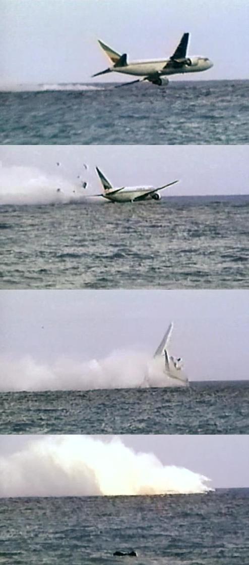 Moment katastrofy lotu Ethiopian Airlines 961 /Wikipedia