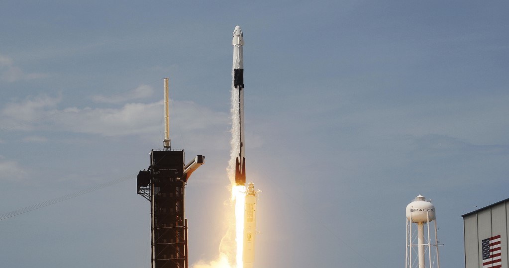 Moment startu Falcon 9 w sobotę o godzinie 21:22 (czasu polskiego) /AFP