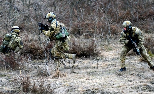 MON: Komandosi GROM-u nie operują w Syrii i Iraku