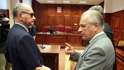 MON: Pozbawienie stopni Jaruzelskiego i Kiszczaka możliwe jeszcze w tym roku