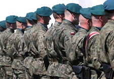 ​MON przedstawiło projekt rozporządzenia w sprawie podwyższenia uposażeń żołnierzy