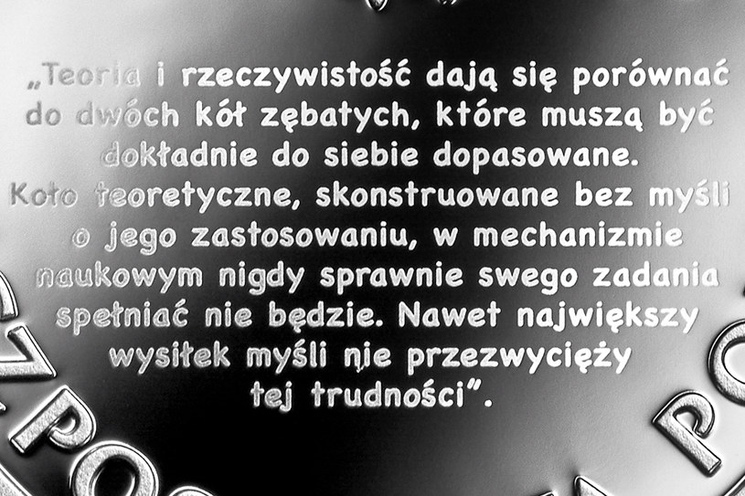 Moneta kolekcjonerska NBP z serii "Wielcy polscy ekonomiści" - "Stanisław Lewiński", 10 zł, detal awersu /NBP