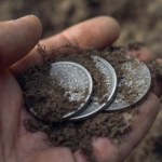 Moneta za 20 tys. złotych na białoruskim portalu. Unikat czy podróbka?