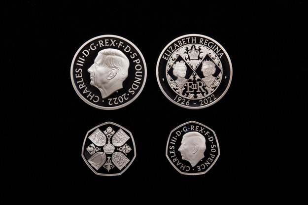 Monety z wizerunkiem Karola III /TOM HARRISON HANDOUT /PAP/EPA