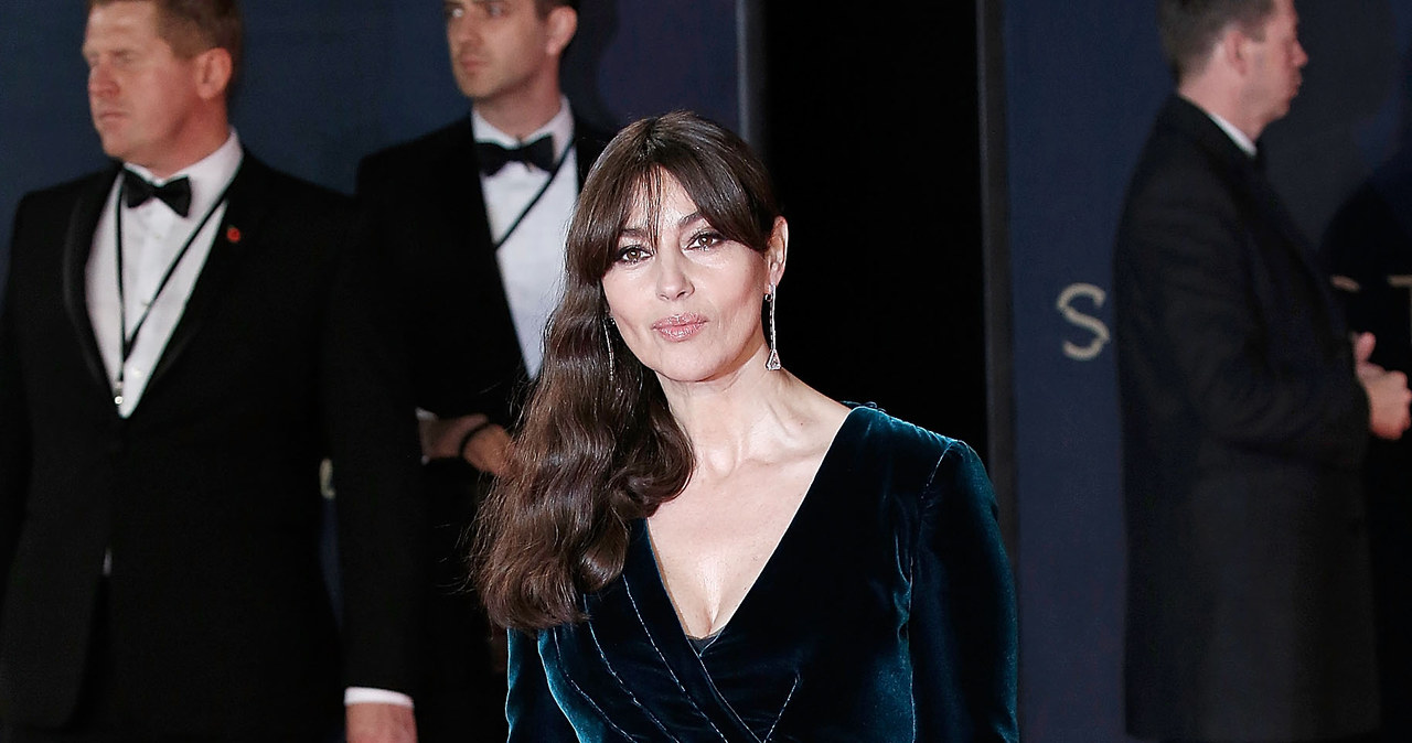 Monica Bellucci na premierze filmu "Spectre" o przygodach Jamesa Bonda /John Phillips    /Getty Images