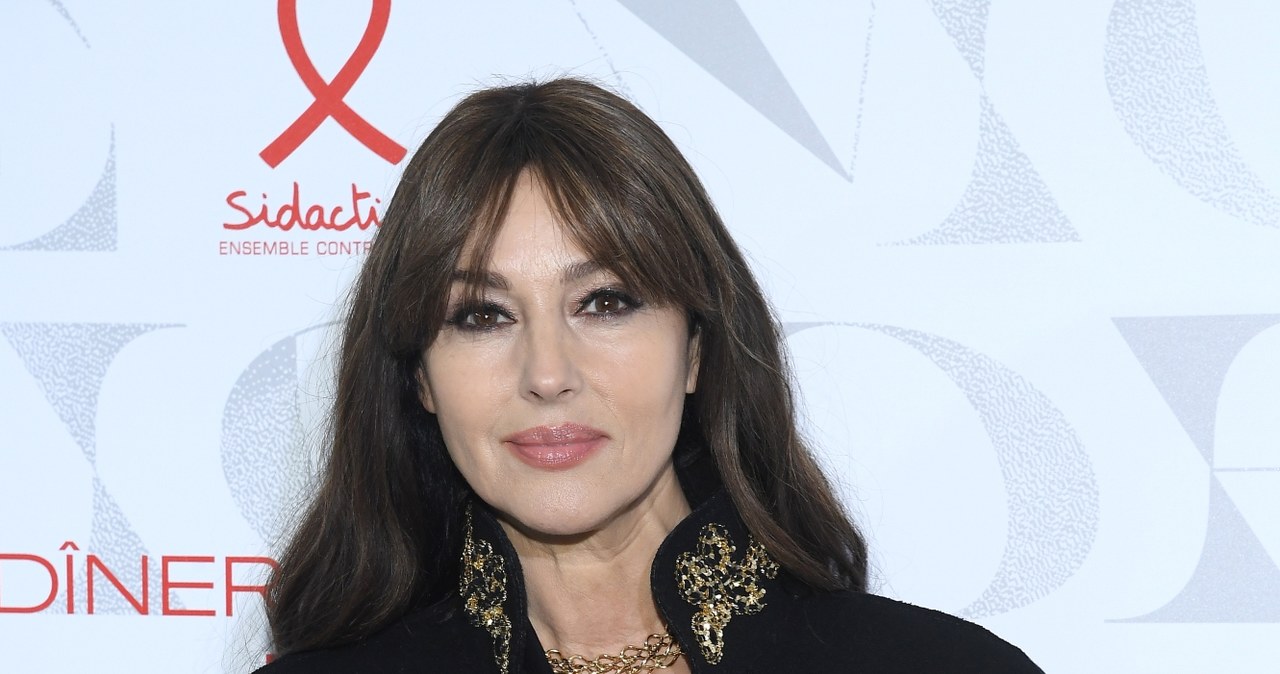 Monica Bellucci: Serce bije dla coraz młodszego faceta - pomponik.pl