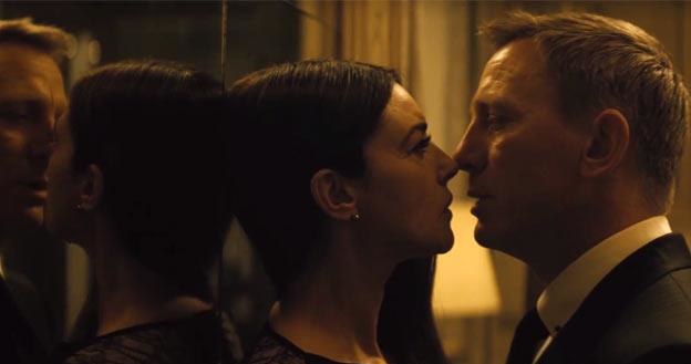 Monica Belluci i Daniel Craig w "Spectre" - fot. YouTube /