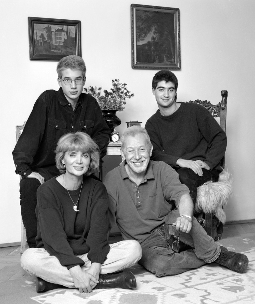 Monika Sołubianka i Władyslaw Kowalski z synami /Krzysztof Wellman/Afa Pixx /Getty Images