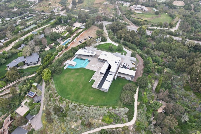 Monumentalna posiadłość Jaya-Z i Beyonce. To najdroższy dom w Kalifornii /Papgalore / BACKGRID / Backgrid USA / Forum /Agencja FORUM
