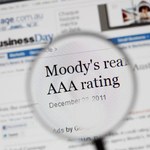 Moody's grozi obniżeniem ratingu Francji, W. Brytanii i Austrii