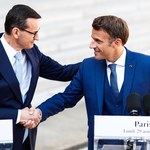 Morawiecki dla "Le Figaro": Macron powinien rozmawiać z Zełenskim