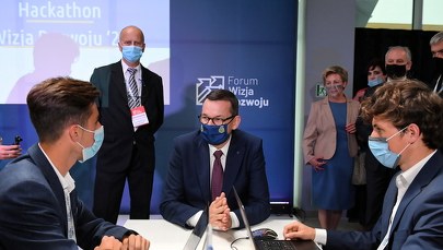 Morawiecki: Koronawirus to taka współczesna światowa wojna, która zmienia układ sił