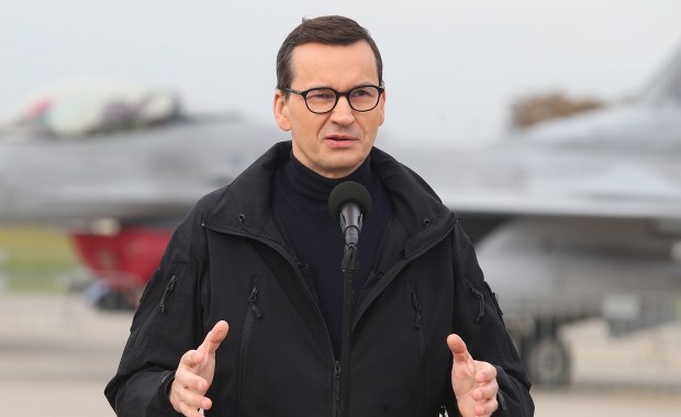 Morawiecki: Nie można budować silnej armii bez państwa o silnych podstawach