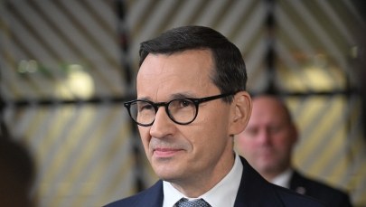 Morawiecki o pakcie migracyjnym: Rząd podtrzyma twarde weto