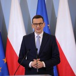Morawiecki: Obniżymy VAT na żywność i paliwo. Rząd przyjął tarczę antyinflacyjną 2.0