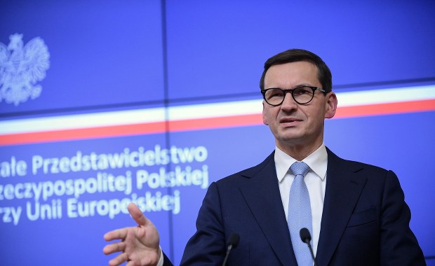Morawiecki ostrzega, że KE „rozpocznie trzecią wojnę światową” wstrzymując fundusze dla Polski