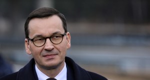 Morawiecki przeciwko projektowi PiS. "Nie jestem za zakazem"