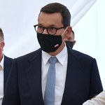 Morawiecki: Rodzicom, uczniom i nauczycielom życzę jak najmniej dni zdalnych